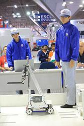 第44回大会　移動式ロボット