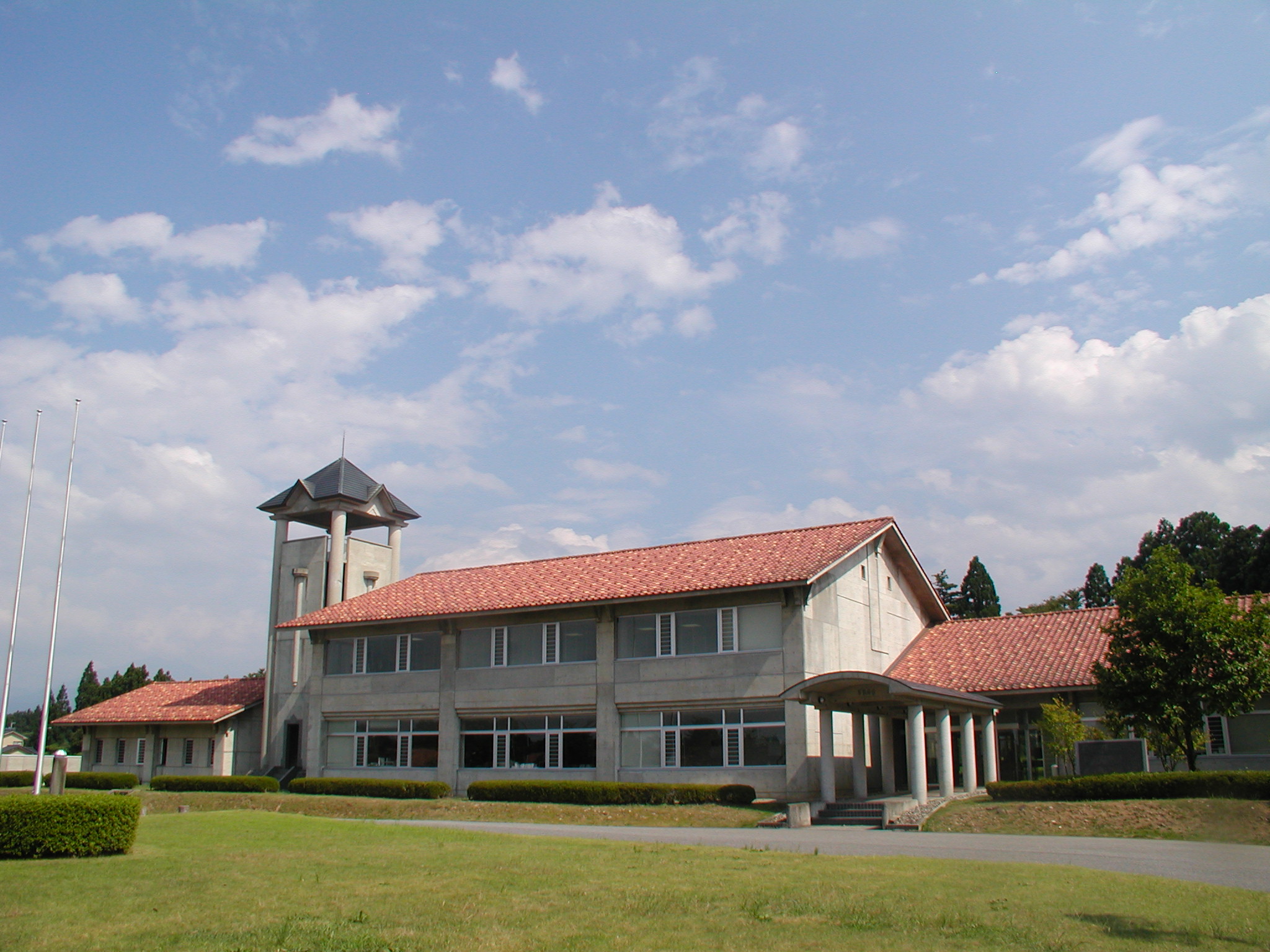 富山国際大学